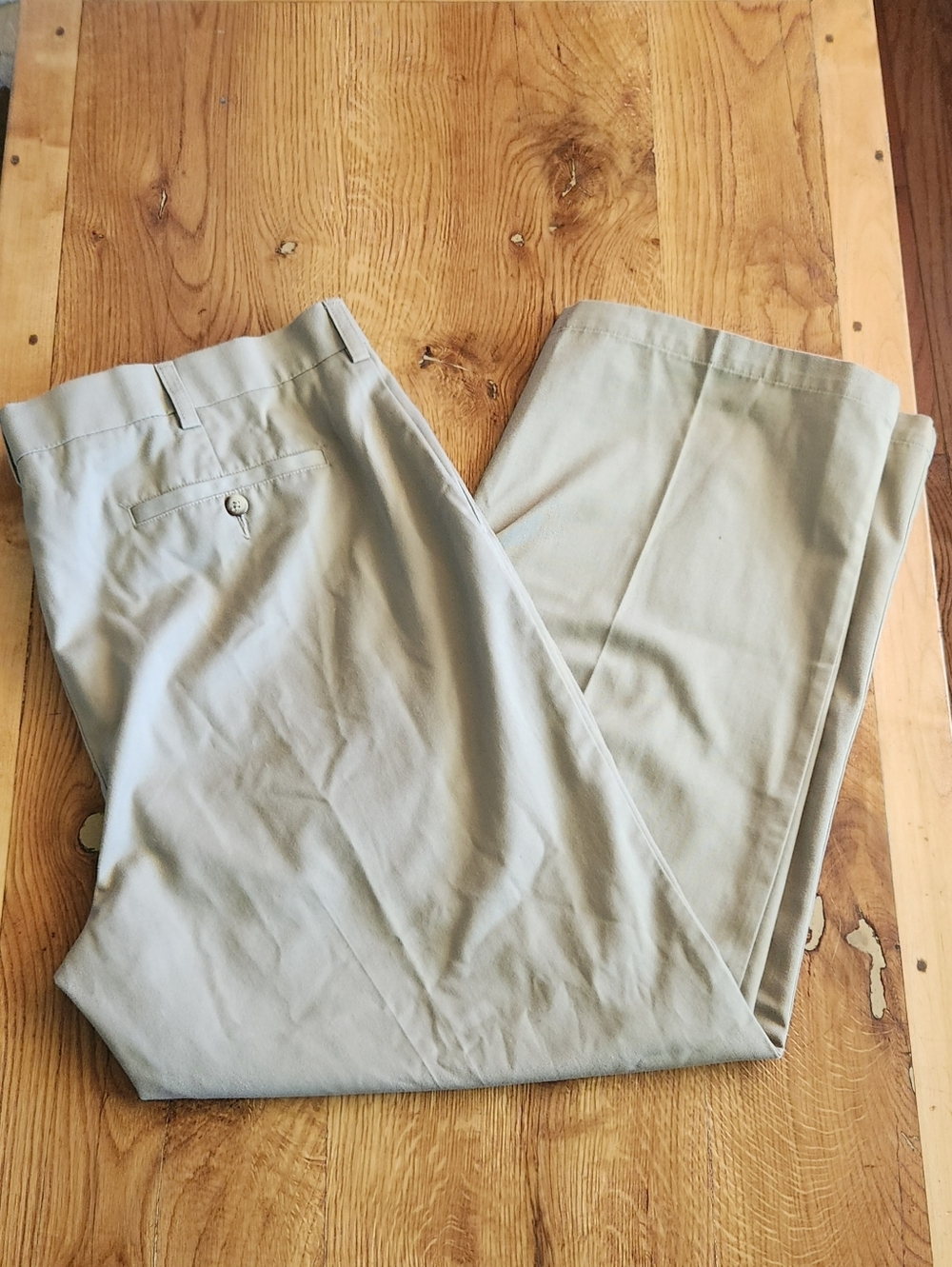 croft & barrow Light Khaki Flat-Front Casual Pants 42x30